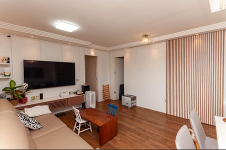 Apartamento à venda com 98m², 3 quartos e 2 vagas Apartamento à venda com 98m², 3 quartos e 2 vagasSala