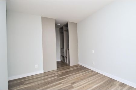 Apartamento para alugar com 62m², 2 quartos e 1 vagaSuíte