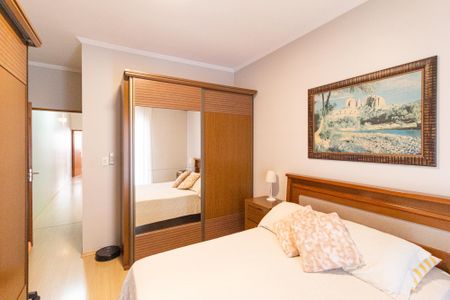 Casa à venda com 164m², 3 quartos e 3 vagas Casa à venda com 164m², 3 quartos e 3 vagasSuíte