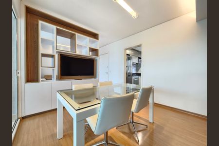 Apartamento à venda com 92m², 3 quartos e 2 vagasSala
