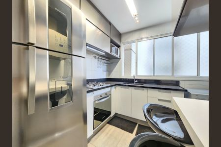 Apartamento à venda com 92m², 3 quartos e 2 vagasCozinha