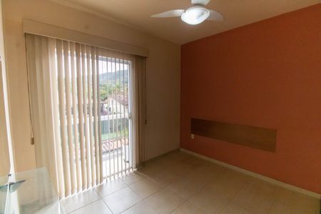 Casa à venda com 180m², 3 quartos e 2 vagas Casa à venda com 180m², 3 quartos e 2 vagasQuarto 2