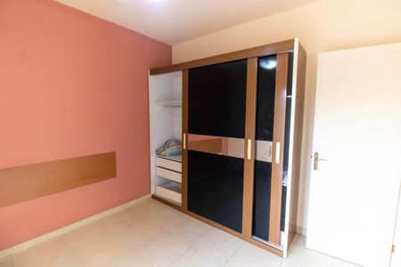 Casa à venda com 180m², 3 quartos e 2 vagas Casa à venda com 180m², 3 quartos e 2 vagasQuarto 2