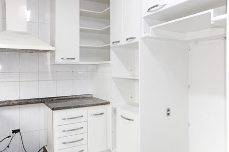 Casa de condomínio para alugar com 460m², 5 quartos e 6 vagasCozinha