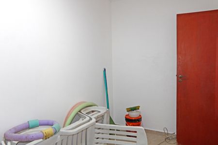 Casa de condomínio para alugar com 460m², 5 quartos e 6 vagasQuarto de Serviço