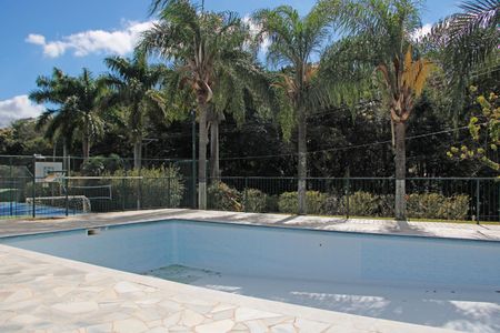 Casa de condomínio para alugar com 460m², 5 quartos e 6 vagasÁrea comum - Piscina