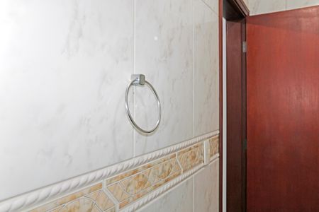 Casa de condomínio para alugar com 460m², 5 quartos e 6 vagasBanheiro da Suíte 2