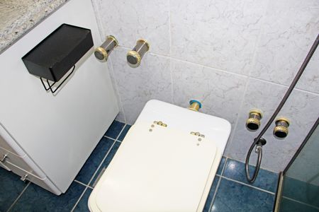 Casa de condomínio para alugar com 460m², 5 quartos e 6 vagasBanheiro