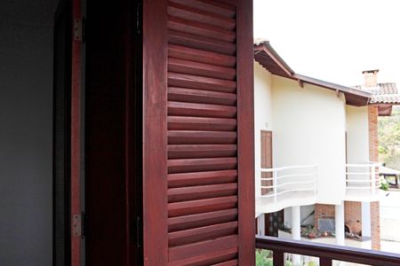 Casa de condomínio para alugar com 460m², 5 quartos e 6 vagasSacada da Suíte