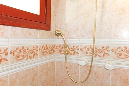 Casa de condomínio para alugar com 460m², 5 quartos e 6 vagasBanheiro