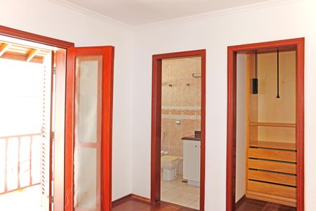 Casa de condomínio para alugar com 460m², 5 quartos e 6 vagasSuíte 3