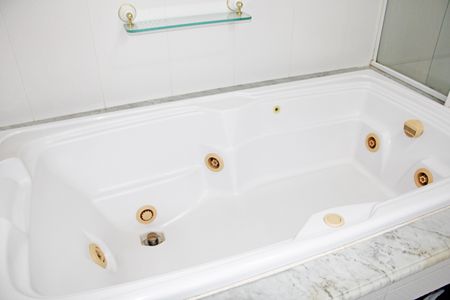 Casa de condomínio para alugar com 460m², 5 quartos e 6 vagasBanheiro