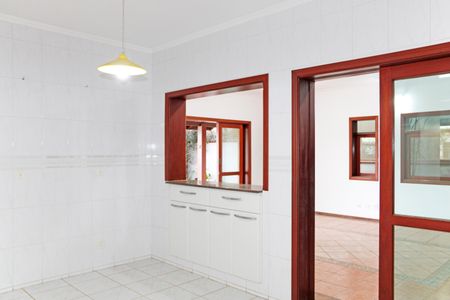 Casa de condomínio para alugar com 460m², 5 quartos e 6 vagasCozinha