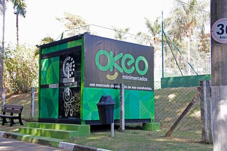 Casa de condomínio para alugar com 460m², 5 quartos e 6 vagasÁrea comum - Mercadinho