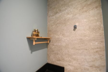 Casa de condomínio à venda com 280m², 3 quartos e 2 vagasLavabo