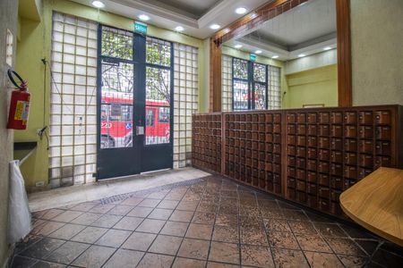 Studio para alugar com 45m², 1 quarto e 1 vaga Studio para alugar com 45m², 1 quarto e 1 vagaHall de entrada