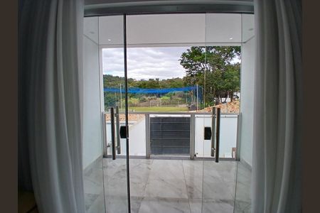 Casa à venda com 218m², 3 quartos e 3 vagasVista da suite