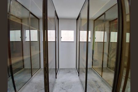 Casa à venda com 218m², 3 quartos e 3 vagasCloset da suíte