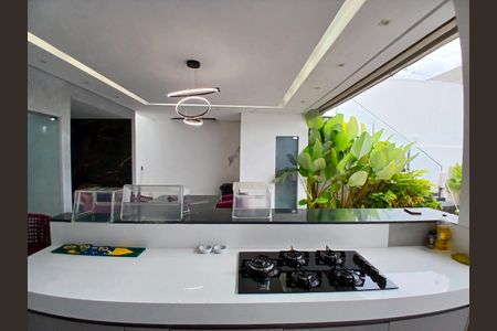 Casa à venda com 218m², 3 quartos e 3 vagasCozinha