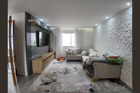Casa à venda com 218m², 3 quartos e 3 vagasSala