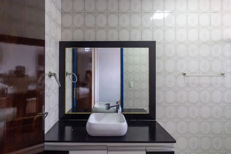 Casa para alugar com 200m², 4 quartos e 2 vagas Casa para alugar com 200m², 4 quartos e 2 vagasBanheiro Suíte 3