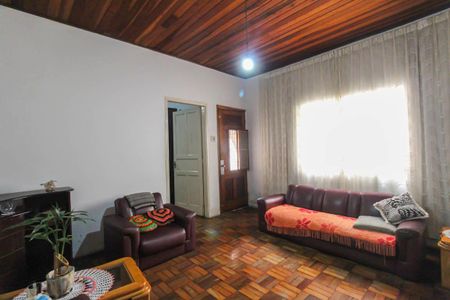 Casa à venda com 130m², 2 quartos e 4 vagasSala