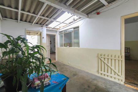 Casa à venda com 130m², 2 quartos e 4 vagasÁrea de Serviço