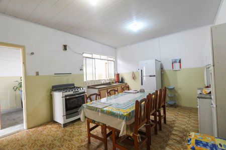 Casa à venda com 130m², 2 quartos e 4 vagasCozinha