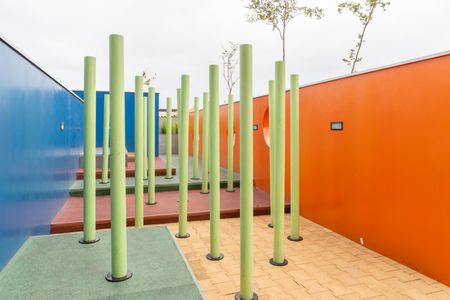 Apartamento à venda com 88m², 2 quartos e 2 vagasÁrea comum - Playground
