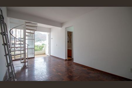 Apartamento à venda com 180m², 2 quartos e 2 vagas Apartamento à venda com 180m², 2 quartos e 2 vagasSala