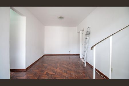 Apartamento à venda com 180m², 2 quartos e 2 vagas Apartamento à venda com 180m², 2 quartos e 2 vagasSala