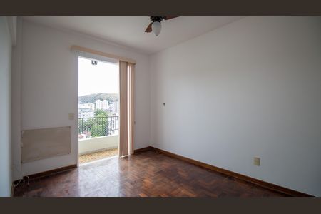 Apartamento à venda com 180m², 2 quartos e 2 vagas Apartamento à venda com 180m², 2 quartos e 2 vagasQuarto 2