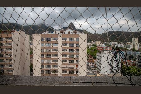 Apartamento à venda com 180m², 2 quartos e 2 vagas Apartamento à venda com 180m², 2 quartos e 2 vagasVista da Cobertura