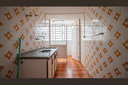 Apartamento à venda com 180m², 2 quartos e 2 vagas Apartamento à venda com 180m², 2 quartos e 2 vagasCozinha