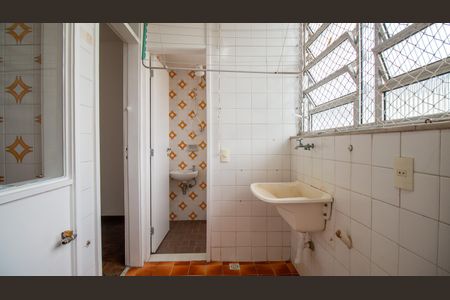 Apartamento à venda com 180m², 2 quartos e 2 vagas Apartamento à venda com 180m², 2 quartos e 2 vagasÁrea de Serviço