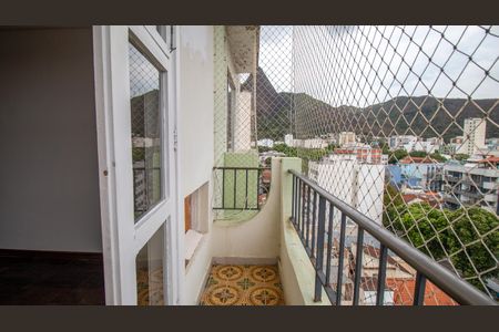 Apartamento à venda com 180m², 2 quartos e 2 vagas Apartamento à venda com 180m², 2 quartos e 2 vagasVaranda do Quarto 2