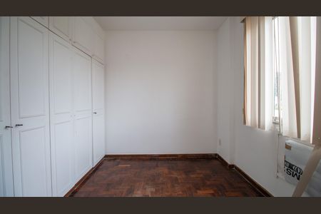 Apartamento à venda com 180m², 2 quartos e 2 vagas Apartamento à venda com 180m², 2 quartos e 2 vagasQuarto 1