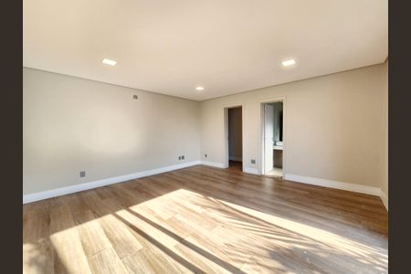 Casa de condomínio à venda com 442m², 5 quartos e 4 vagasSuíte 5