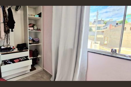 Casa de condomínio à venda com 210m², 3 quartos e 4 vagasSuíte 1