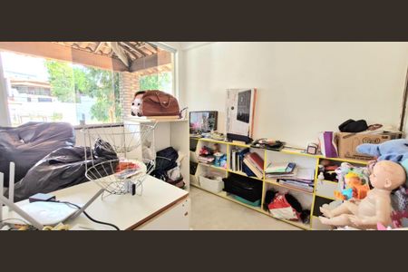 Casa de condomínio à venda com 210m², 3 quartos e 4 vagasSuite 3