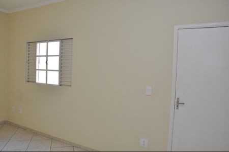 Casa para alugar com 123m², 3 quartos e 1 vaga Casa para alugar com 123m², 3 quartos e 1 vagaQuarto 2