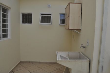 Casa para alugar com 123m², 3 quartos e 1 vaga Casa para alugar com 123m², 3 quartos e 1 vagaÁrea de Serviço