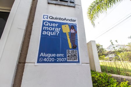 Casa de condomínio para alugar com 180m², 4 quartos e 2 vagasPlaca