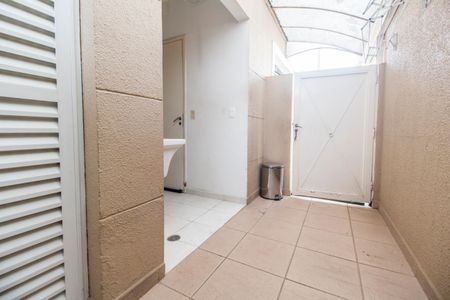 Casa de condomínio para alugar com 180m², 4 quartos e 2 vagasÁrea de Serviço