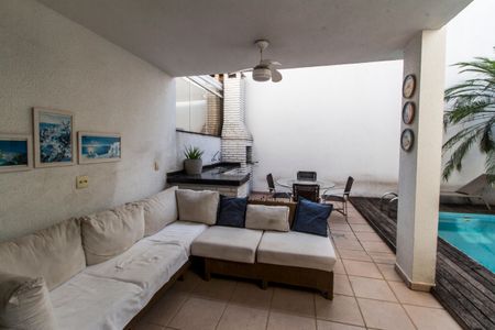 Casa de condomínio para alugar com 180m², 4 quartos e 2 vagasVista da Sala