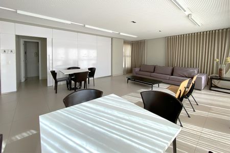 Apartamento à venda com 83m², 3 quartos e 2 vagasÁrea comum - Salão de festas