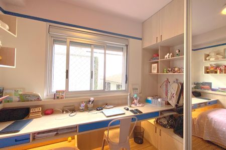Apartamento à venda com 83m², 3 quartos e 2 vagasQuarto 2