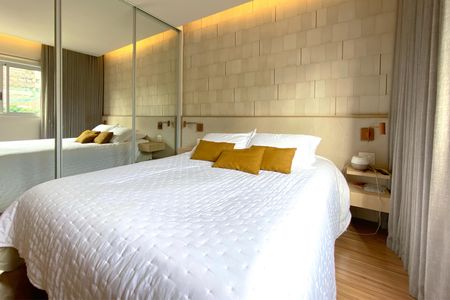 Apartamento à venda com 83m², 3 quartos e 2 vagasSuite 1