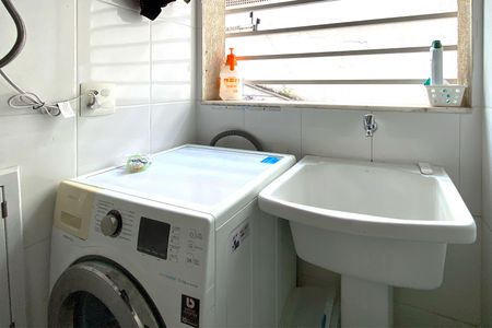 Apartamento à venda com 83m², 3 quartos e 2 vagasÁrea de Serviço