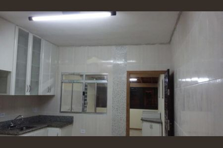 Casa à venda com 4 quartos, 142m² em Jardim Vila Formosa, São Paulo